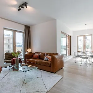  Apartment Huswell - Beautifully Decorated With Sunny Terrace Belgien